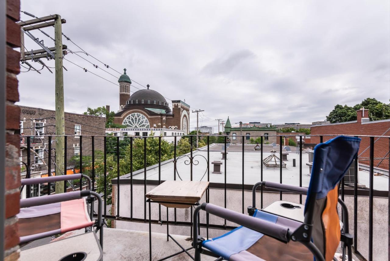 2 Bedroom Luxury In The Mile End By Den Stays モントリオール エクステリア 写真
